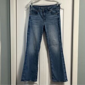 AMERICAN EAGLE Kick boot denim jeans women’s size 6 short next level stretch